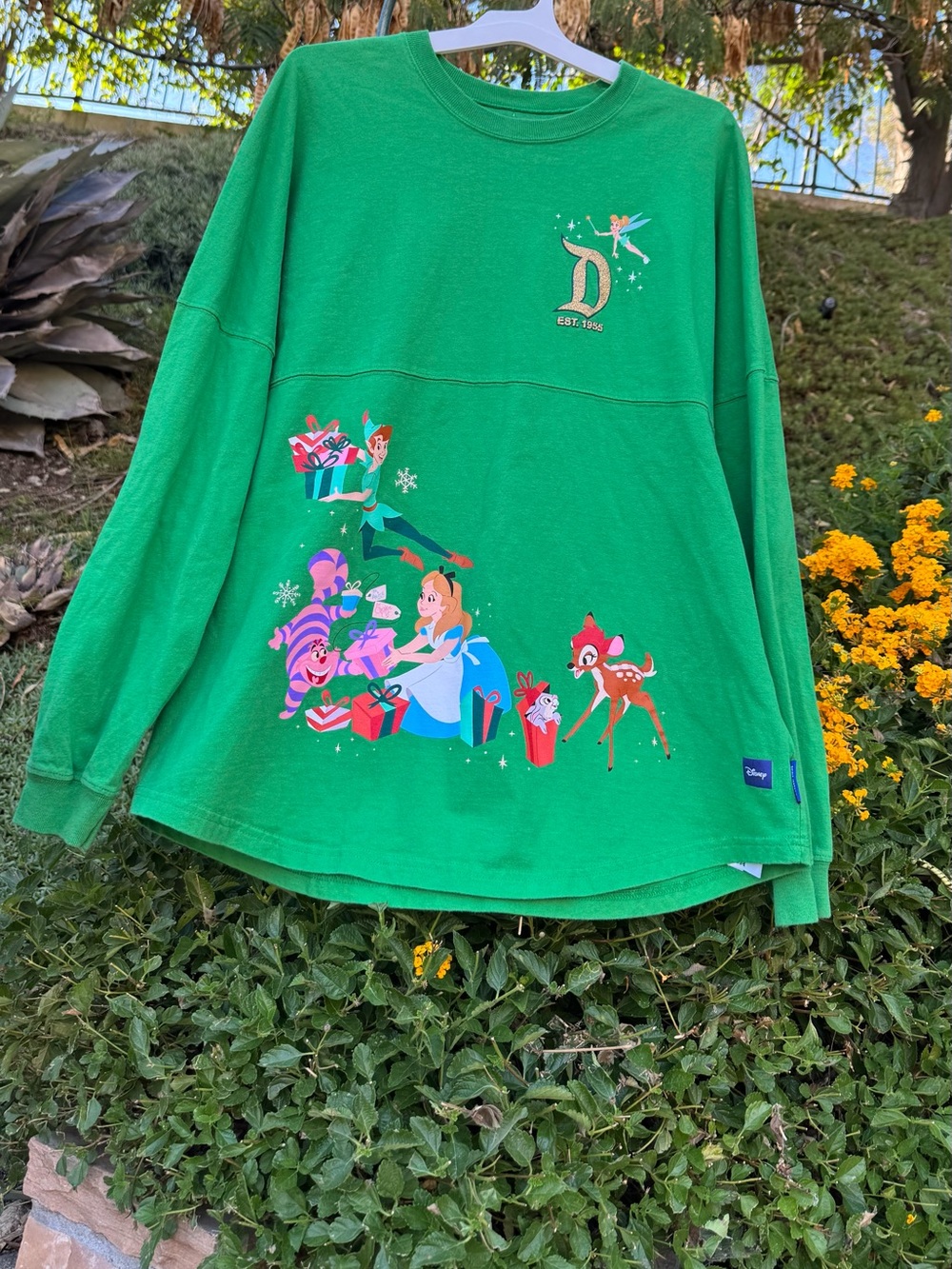 Disneyland Resort Jersey XL 2023 Christmas Collectible Tinker Bell Alice Bambi…